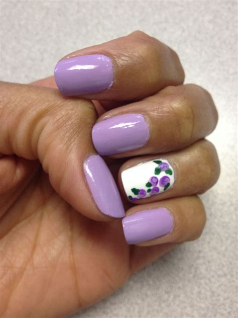 Lilac Nail Design Lilac Nails Design Flower Nails Spring Nails