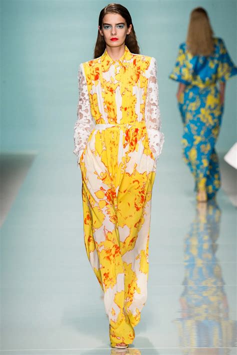 Emanuel Ungaro Spring 2015 Ready To Wear Collection Vogue Runway