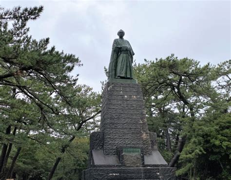 The website collected by this website comes from the. 坂本龍馬像 | 歴史探
