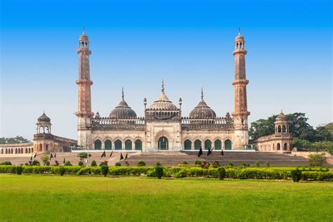 From the iconic taipei 101 complex to the bustling street markets at night, i just love the mixture of modern, metropolitan vibes and the deep cultural roots of the city. 20 Best Places to Visit in Lucknow, Places to visit in Lucknow