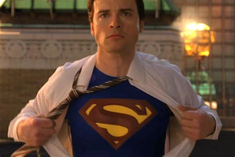 Tom Welling Explains Why He Didnt Wear The Superman Suit In The