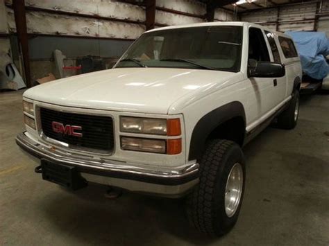 Purchase Used 97 Gmc 2500 Short Bed Rare Truck In Chico California