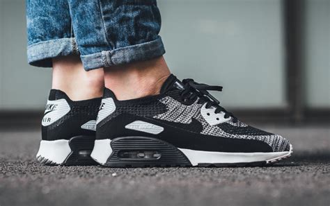 Oreo Vibes On This Upcoming Nike Air Max 90 Ultra 20 Flyknit