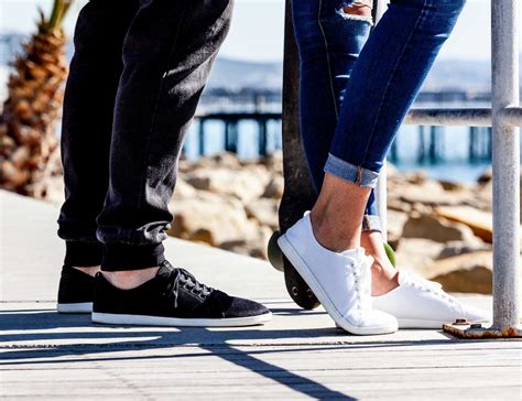 These Minimalist Barefoot Shoes Help Your Feet Keep Their Natural Shape