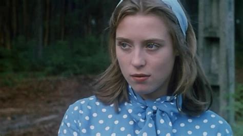 L Adolescente Une Vraie Jeune Fille 1976 — The Movie Database Tmdb