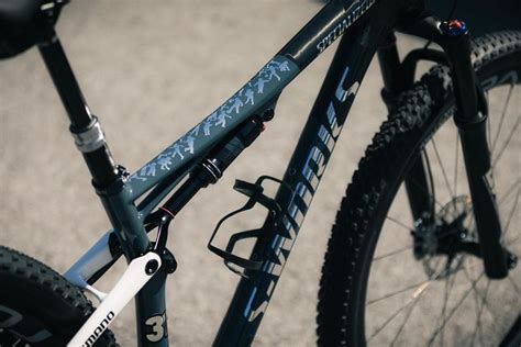 Voir plus d'idées sur le thème cyclisme, workout, musculation. Las Specialized S-Works Epic de Jenny Rissveds para el ...