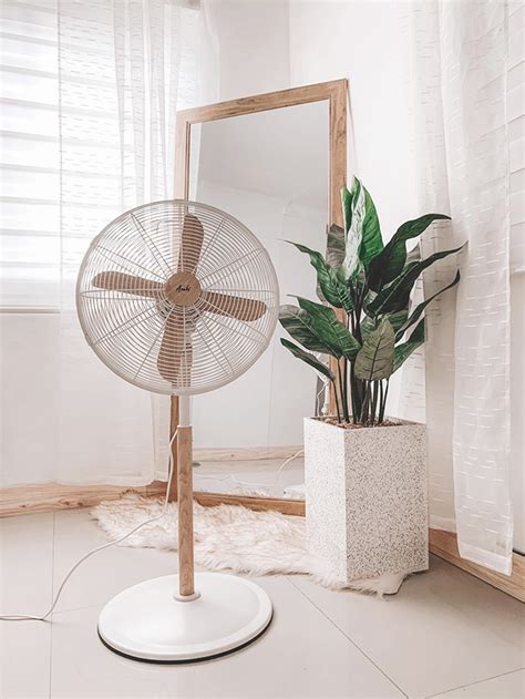 That Wooden Electric Fan That Recently Went Viral Just Got A More
