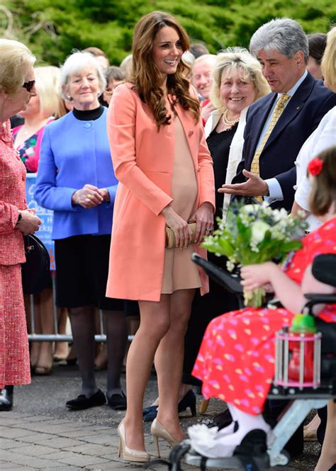 Kate Middletons Pregnancy Fashion