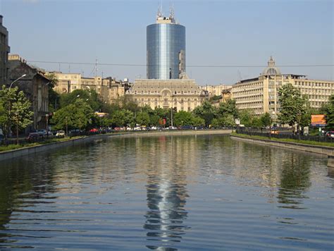 Bucarest La Ville Contemporaine Bloc Notes