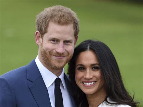 Meghan Markle And Prince Harry Look So Happy In New Home Photo Sheknows