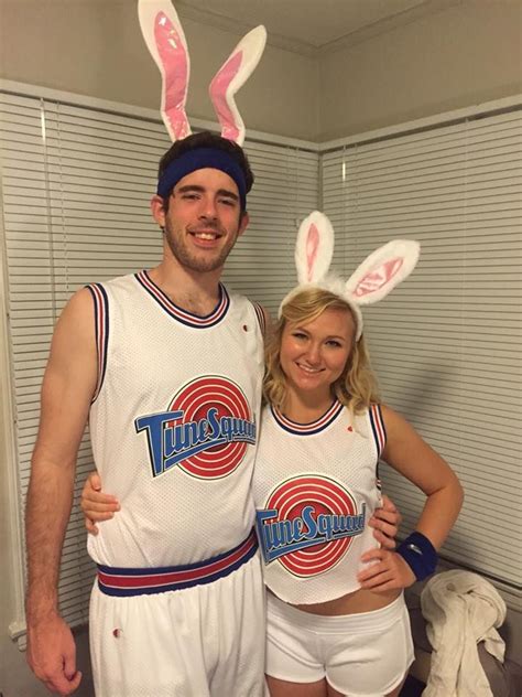 Lola And Bugs Bunny Couple Costume Awesome Pinterest