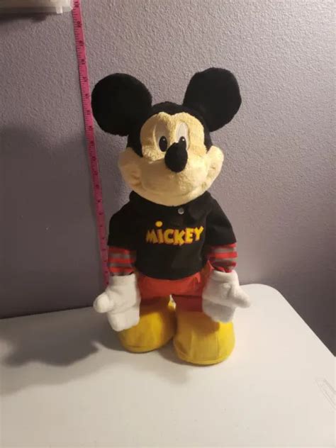 Vintage Mattel Dance Star Mickey Mouse Interactive Animated Electronic