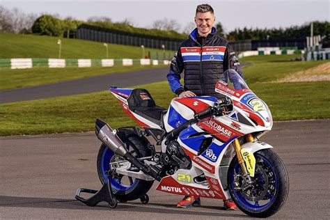 A Chat With British Superbikes Christian Iddon Of Buildbase Suzuki On