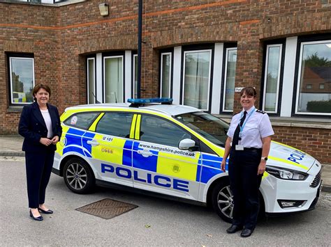 Local Mp Maria Miller Welcomes New District Commander To Basingstoke Maria Miller