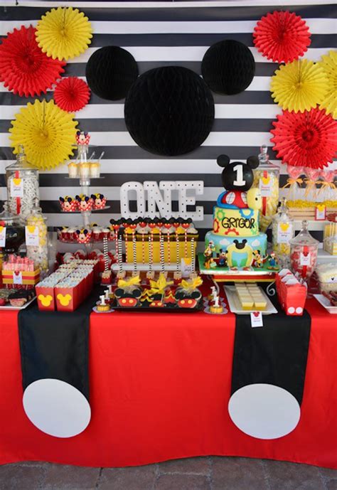 Mickey Mouse Themed 1st Birthday Party Via Karas Party Ideas
