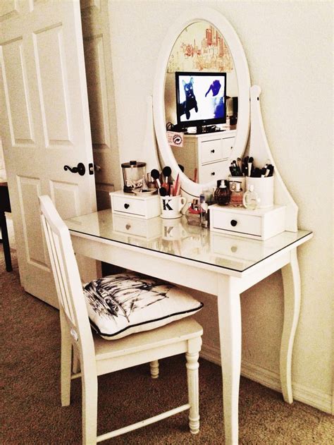 The best designs of ikea dressing table and stylish ideas with all models of ikea dressing table and how to choose it with suitable color and model. Completing Bedroom Sets with Vanity Table IKEA | Trend ...