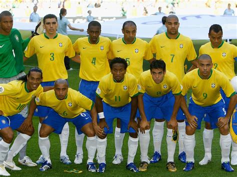 Wow Brazil Football Team Hd Wallpapers Fifa World Cup 2014 Wallpaper