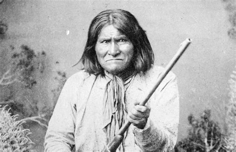 Geronimo Goyathlay A Chiricahua Apache Full Length Kneeling With Rifle 1887 Nara 530880