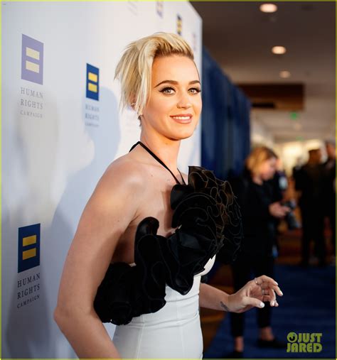 Katy Perry Reveals She Did More Than Just Kiss A Girl Photo 3876000