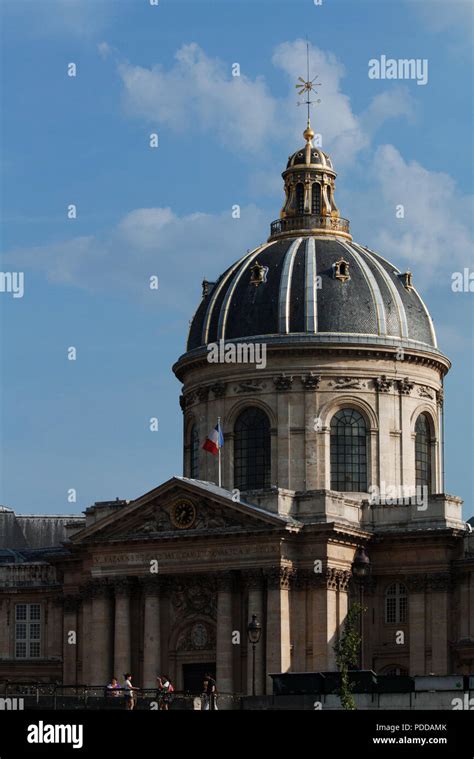 Cultural Center Institut De France In Paris Stock Photo Alamy