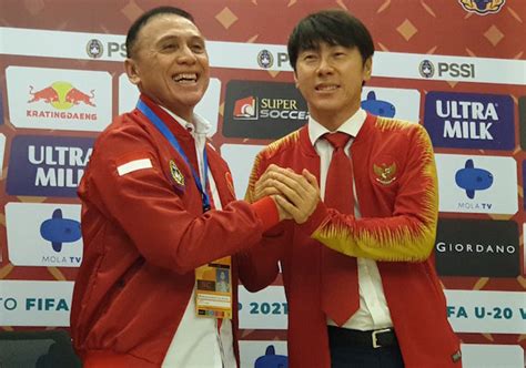 Saat ini pelatih asal korea selatan itu masih. Shin Tae Yong Surati Ketum PSSI, Nih Isinya - Daerah JPNN.com