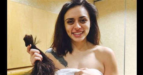 Mma Fighter Makes Weight By Cutting Off Her Hair