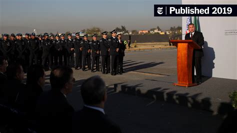 Arrest of Top Crime Fighter Stuns Mexico, Where Corruption Is All Too