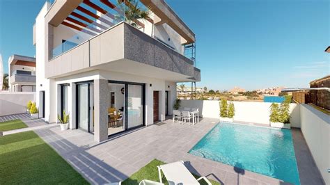 Los Montesinos 3 Bedrooms New Villa With Pool Off Road Parking