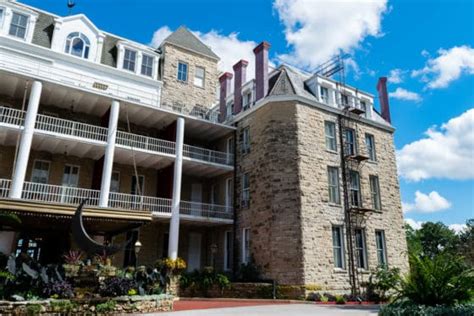 1886 Crescent Hotel Review Eureka Springs Lodging Sand And Snow
