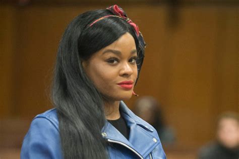 Azealia Banks Curses Out Photographer At Court Page Six