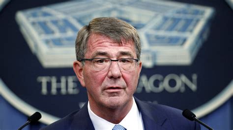 Ash Carter The Us Defense Secretary Who Opened Combat Jobs To Women