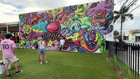 Explore Miamis Wynwood Street Art — By Buggy