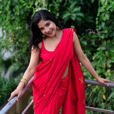Sakshi Agarwal Most Beautiful In Red Saree Latest Photoshoots