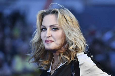 Billboard Kroont Madonna Tot Vrouw Van Het Jaar Metrotime