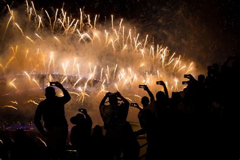 New Years Eve Celebrations Around The World In Pictures Manchester