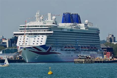 Flickriver Photoset Cruise Ships Leaving Southampton 8 Aug 2015 By