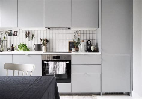 21 Minimalist Kitchen Design Inspiration