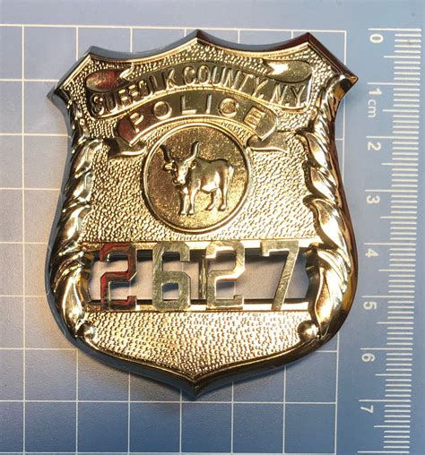 Replica Suffolk County Police Ny Replica Metal Insignia Souvenir Badge