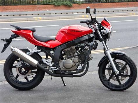 Hyosung Hyosung Gt 125 Comet Motozombdrivecom