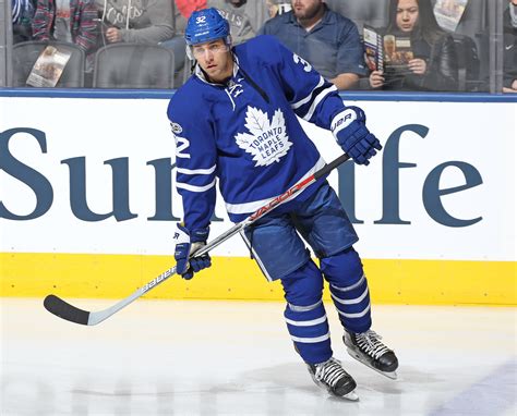 The toronto maple leafs are a hockey team that plays in the national hockey league (nhl). Toronto Maple Leafs: Josh Leivo and Kasperi Kapanen draw ...