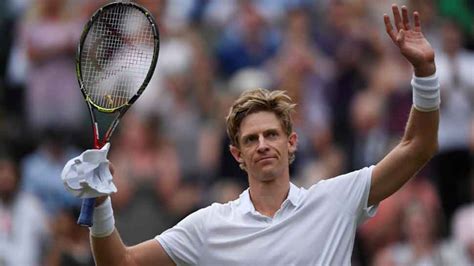 Soprannominato lo struzzo per la sua altezza (203 cm), ha rappresentato il sudafrica sia in coppa davis che alle olimpiadi di pechino del 2008. Kevin Anderson clinches Tata Open Maharashtra title | Tennis News | Zee News