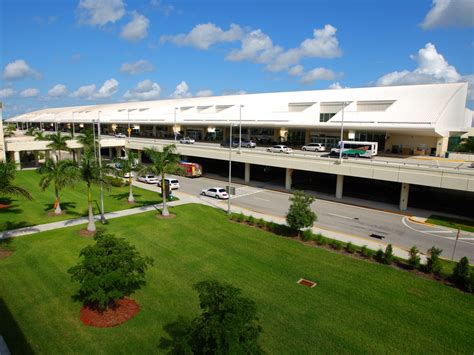 Southwest Florida International Airport Rsw Naples Marco Island