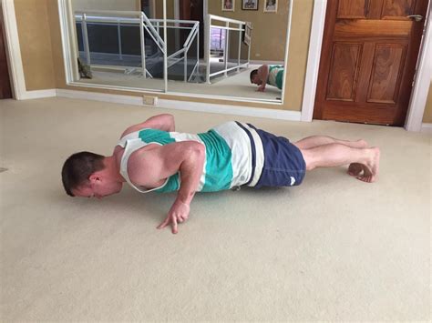 10 Hard Push Up Variations Using Your Body Weight Push Up