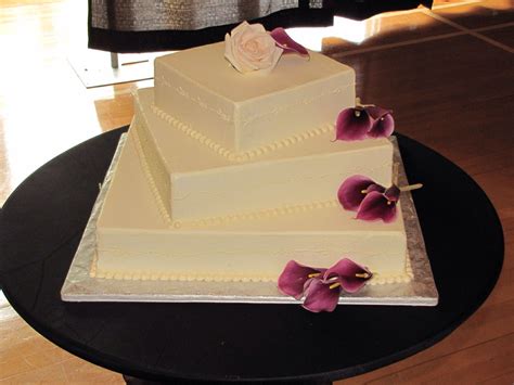 Wedding Cake By Gionette Cakes Simple But Elegant With Calla Lilies