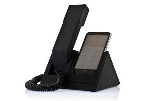 Amazing Docks That Turn Your Iphone Into A Desk Phone Gizmolab Tech