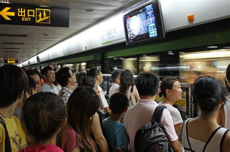Shanghai metro line 2 is one of the busiest subway lines in the city, linking pudong and hongqiao international questions & answers on shanghai metro line 2. Travel Time Shanghai Metro Mime 2 - Madrid Metro Rapid ...