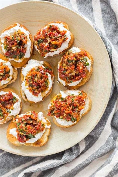 15 Crostini Recipes That Are Appetizer Perfection An Unblurred Lady