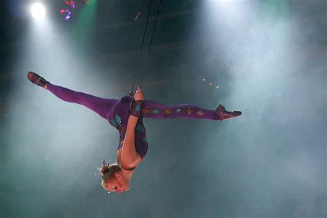 Aerialist Circus Xtreme One Of The Aerial Acrobats In Th Flickr