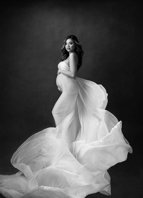 Pin On Maternity Photoshoot In Los Angeles And Orange County By Oxana Alex Photography