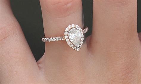 alex nation s engagement ring estimated as worth 30 000 daily mail online